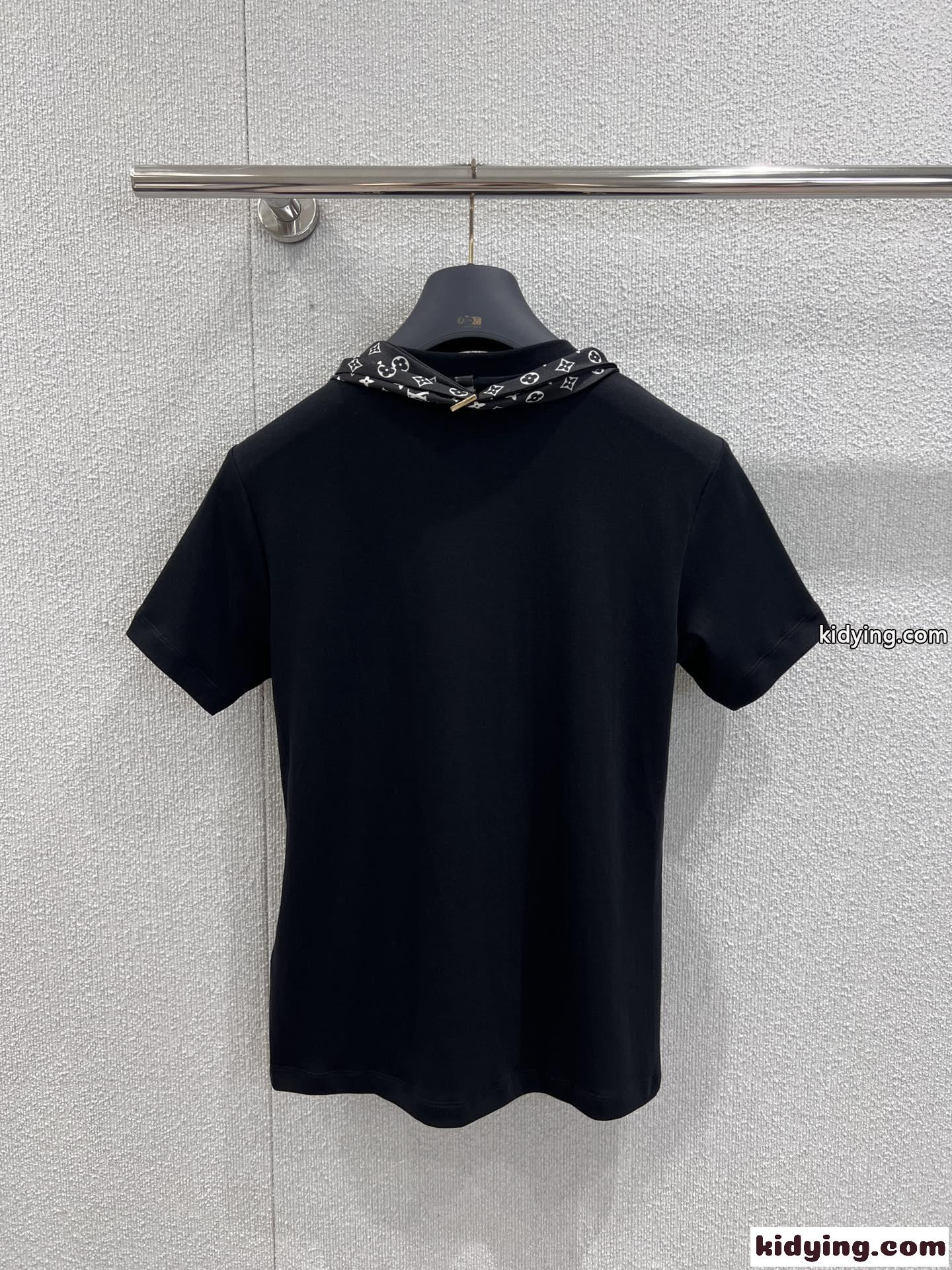 モノグラム スカーフ Tシャツ ルイヴィトン スーパーコピー クルーネック-1