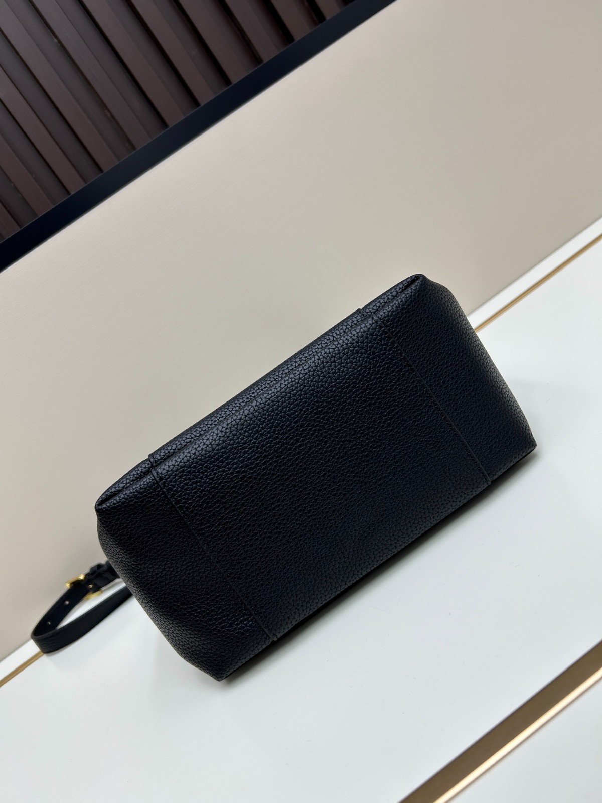 ディオール Signature バケットバッグ スモール コピー レディースバッグ ブラック-0