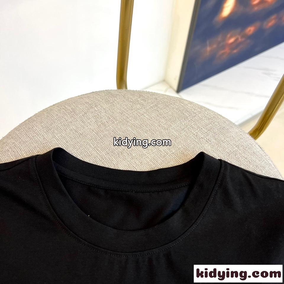 ヴァレンティノ Tシャツ コピー メンズ Vロゴ コットン 半袖Tシャツ ブラック-2