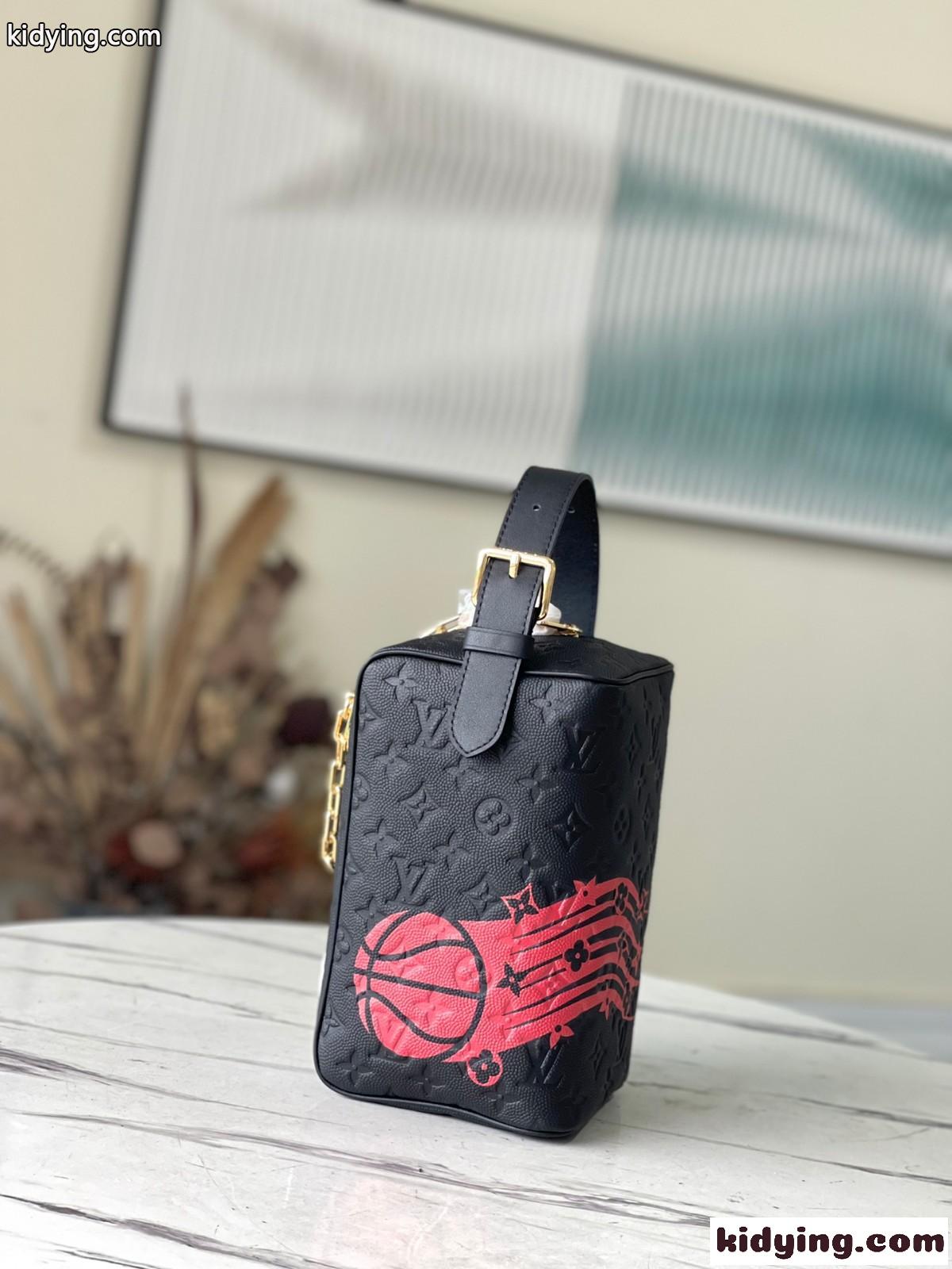 LVXNBA 人気 おしゃれ クロークルームドップキットバッグ ルイ・ヴィトン バッグ コピー M58515-3