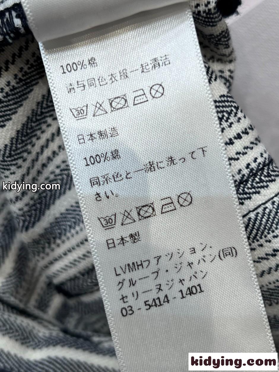 スタイリッシュ ストライプ ワイドパンツ セリーヌ ジーンズ 偽物-4