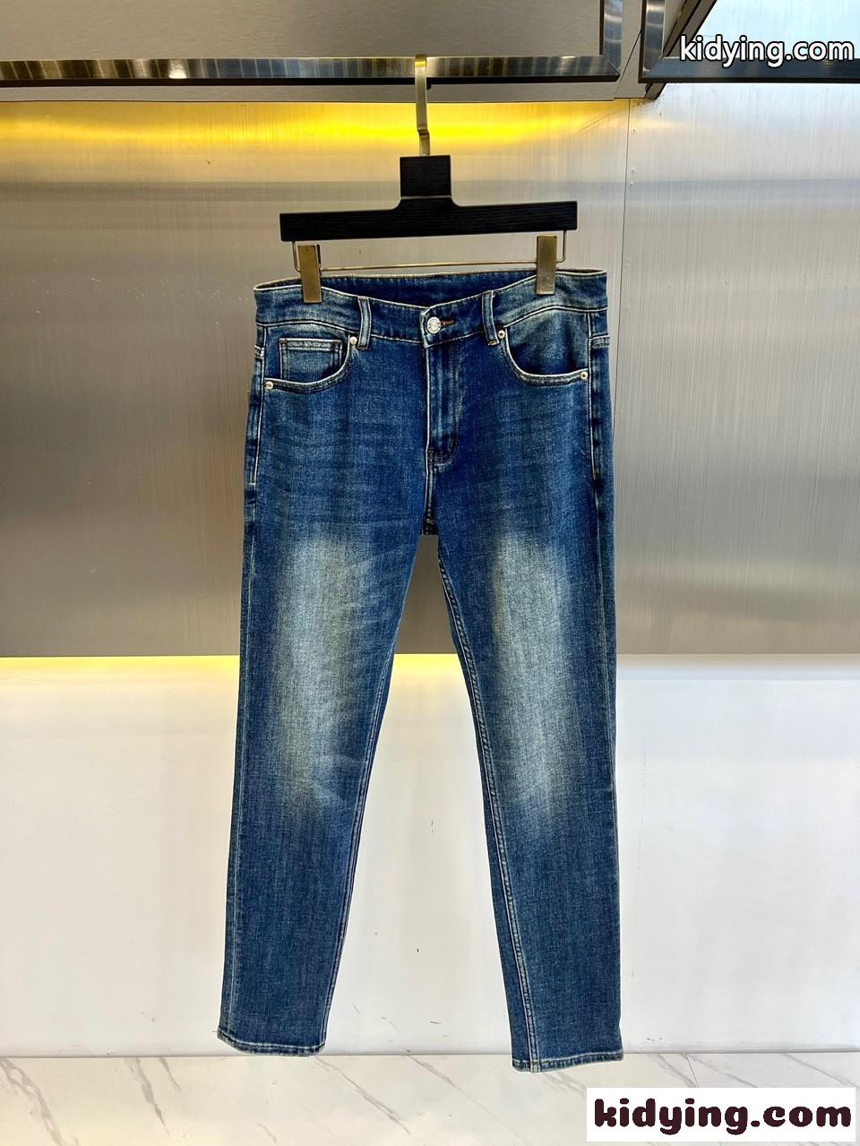 カジュアル バーバリー ジーンズ コピー メンズ ストレッチ デニムパンツ-0