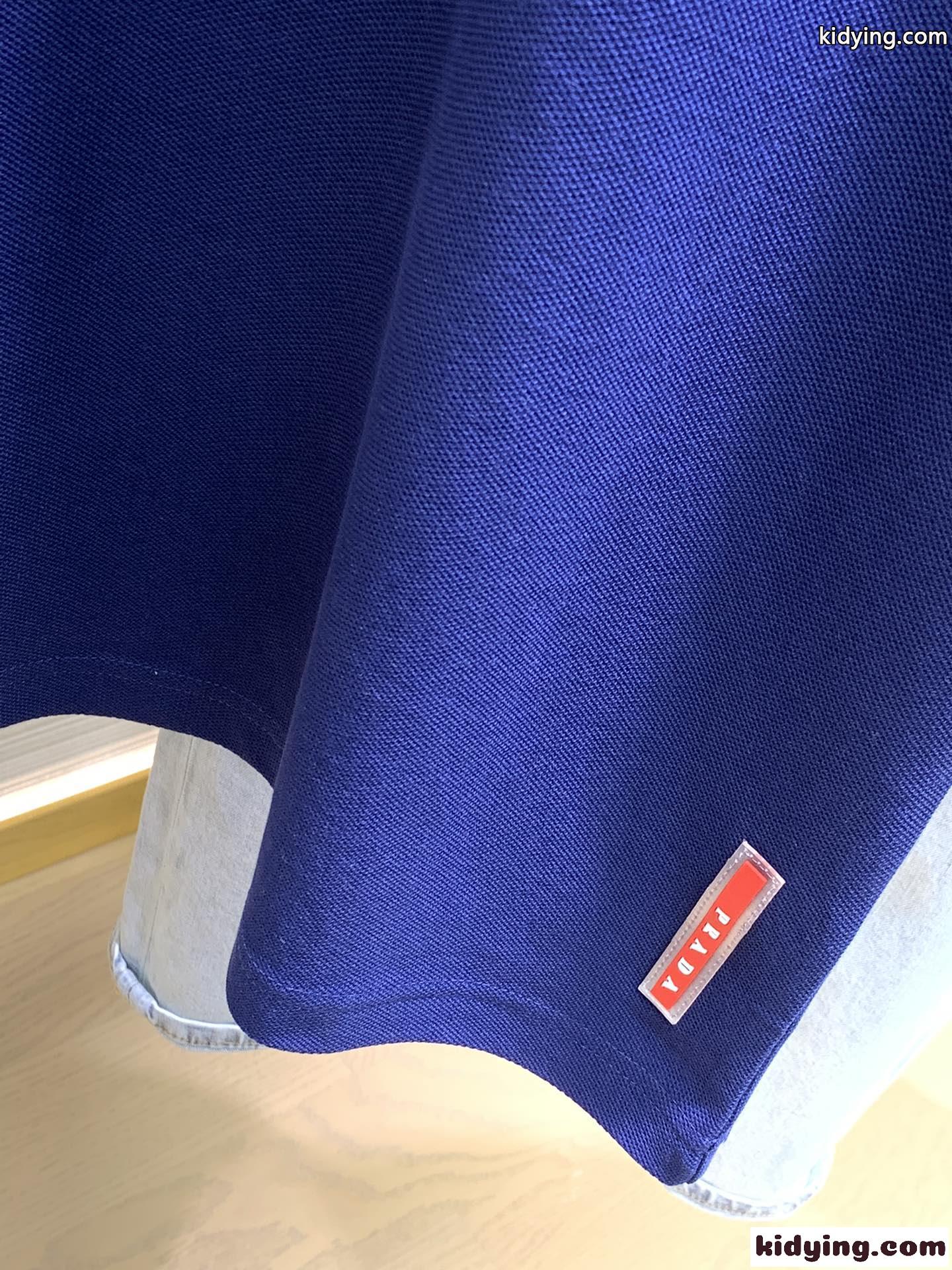 プラダ Tシャツ コピー 洗練された カジュアル ロゴ 半袖 ポロシャツ-1