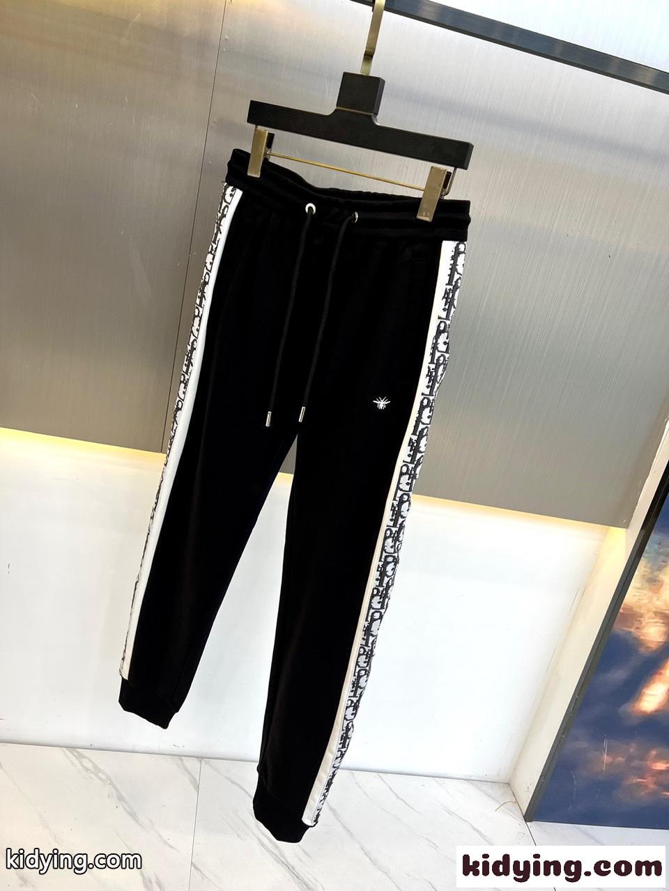 カジュアル ジップアップフーディー＆パンツ クリスチャン・ディオール セットアップ コピー ブラック-3
