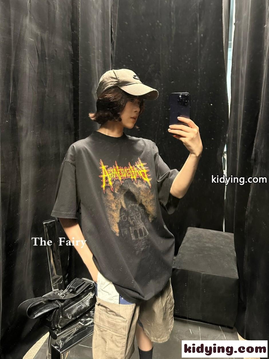 スタイリッシュ オーバーサイズ 半袖Tシャツ バレンシアガ Tシャツ 偽物 ユニセックス-5