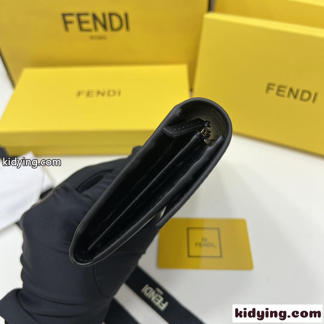 FENDI ROMA コンチネンタル財布 フェンディ 財布 人気 コピー ウォレット ブラック-3