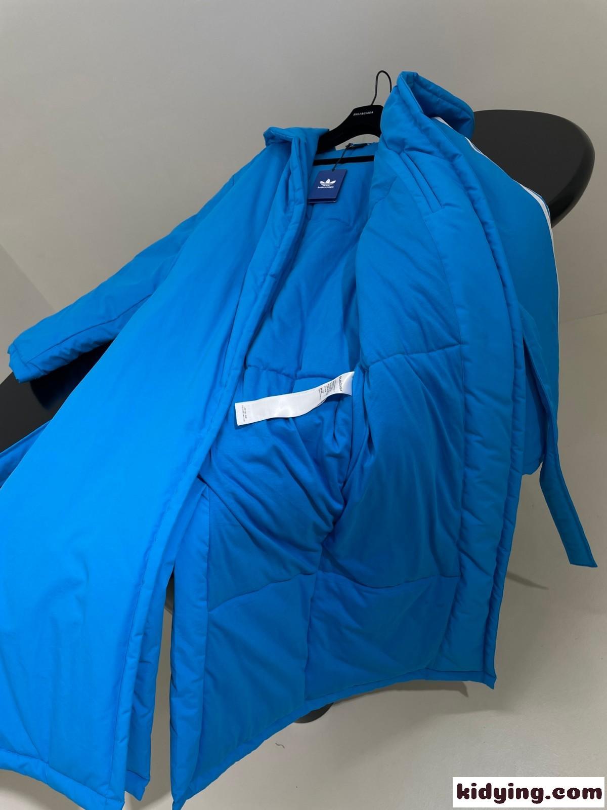 BALENCIAGA x ADIDAS 中綿入り フード付き ロング バレンシアガ ダウンジャケット コピー ブルー-3