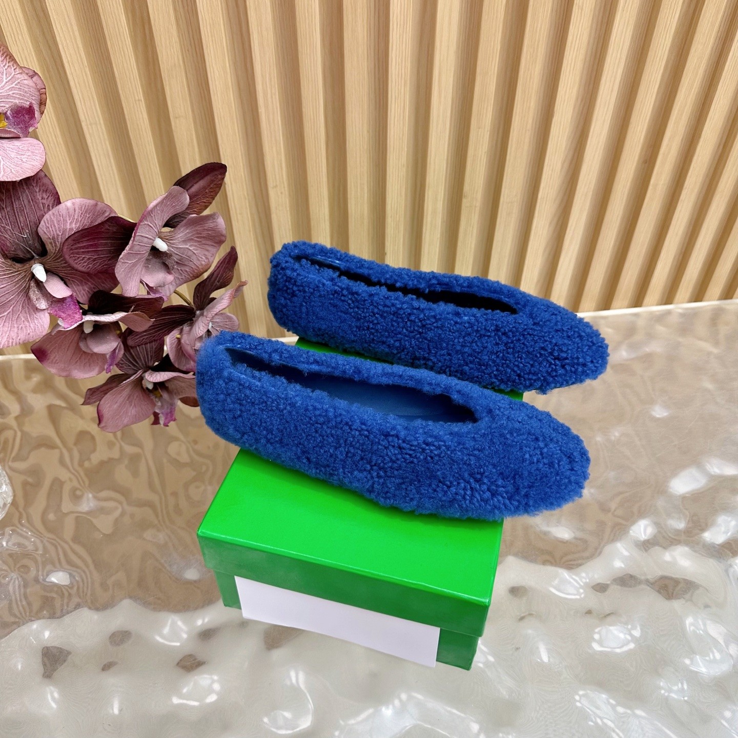 可愛い もこもこ 秋冬 ボッテガ・ヴェネタ シューズ コピー ローサ バレリーナ ブルー-0
