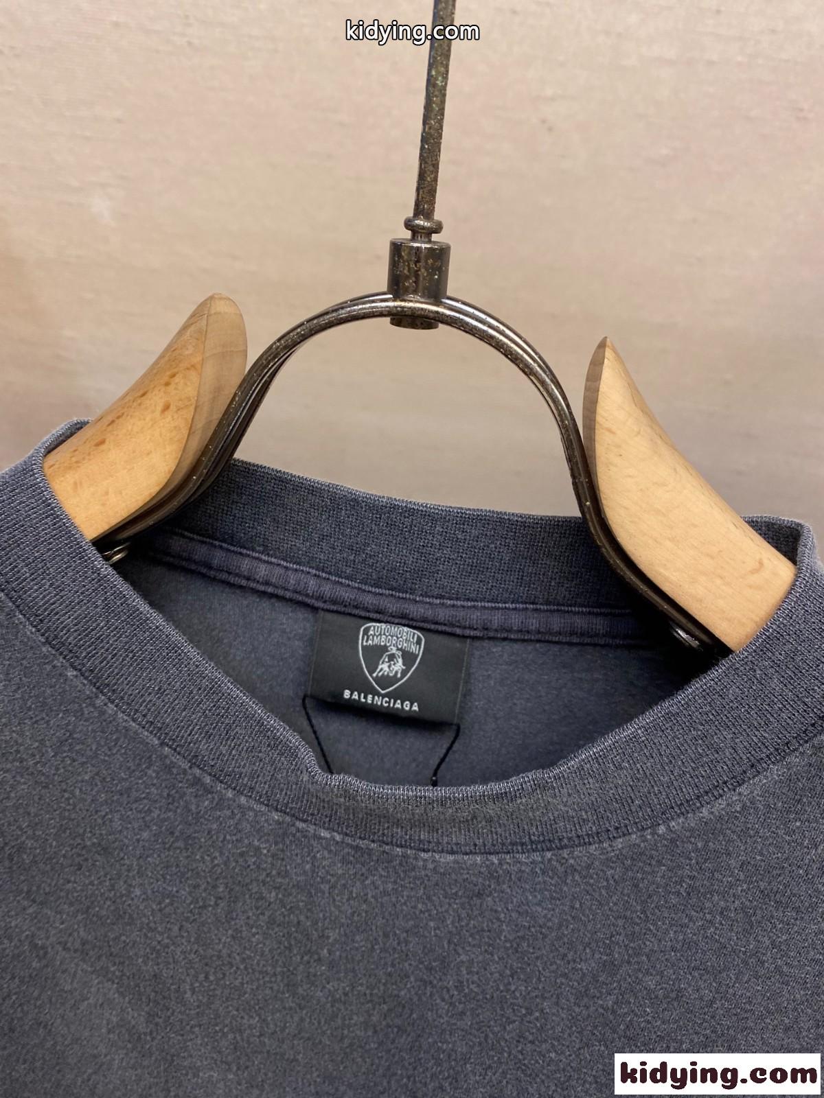 BALENCIAGA x Lamborghini プリント コットン Tシャツ スーパーコピー グレー-0