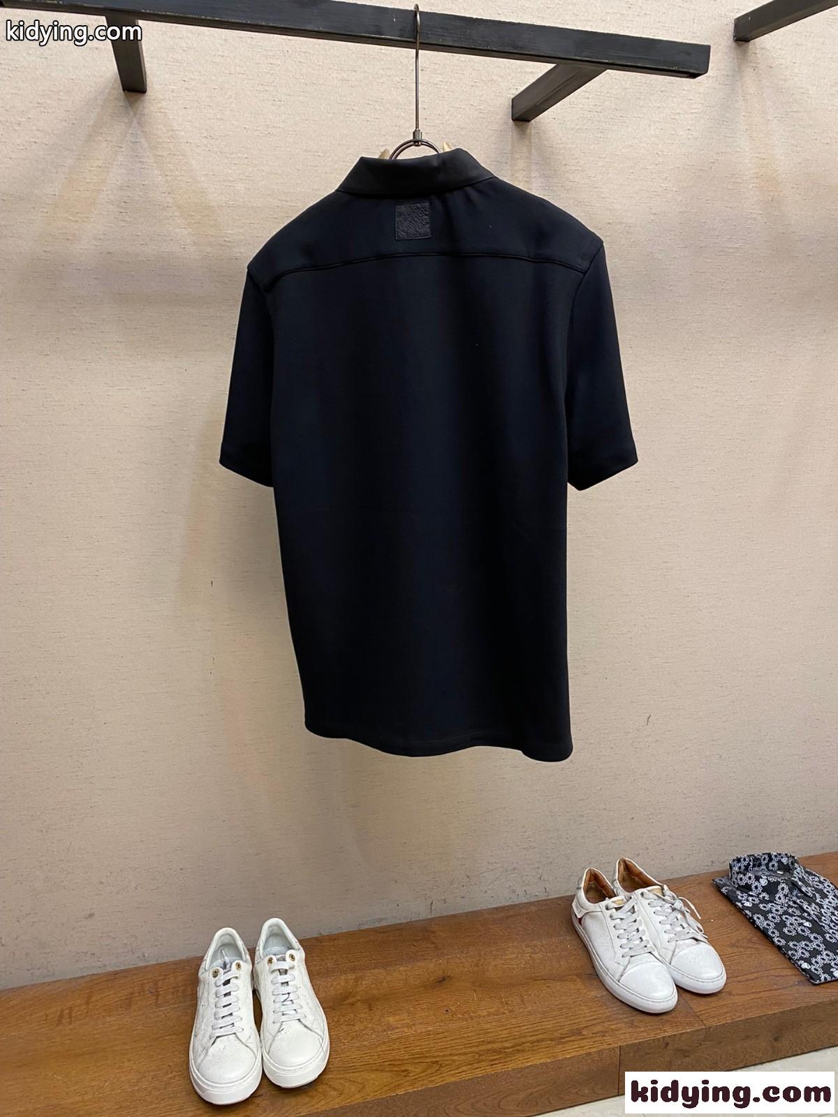 LVパッチ ポロシャツ ルイ・ヴィトン 半袖Tシャツ コピー ブラック-1