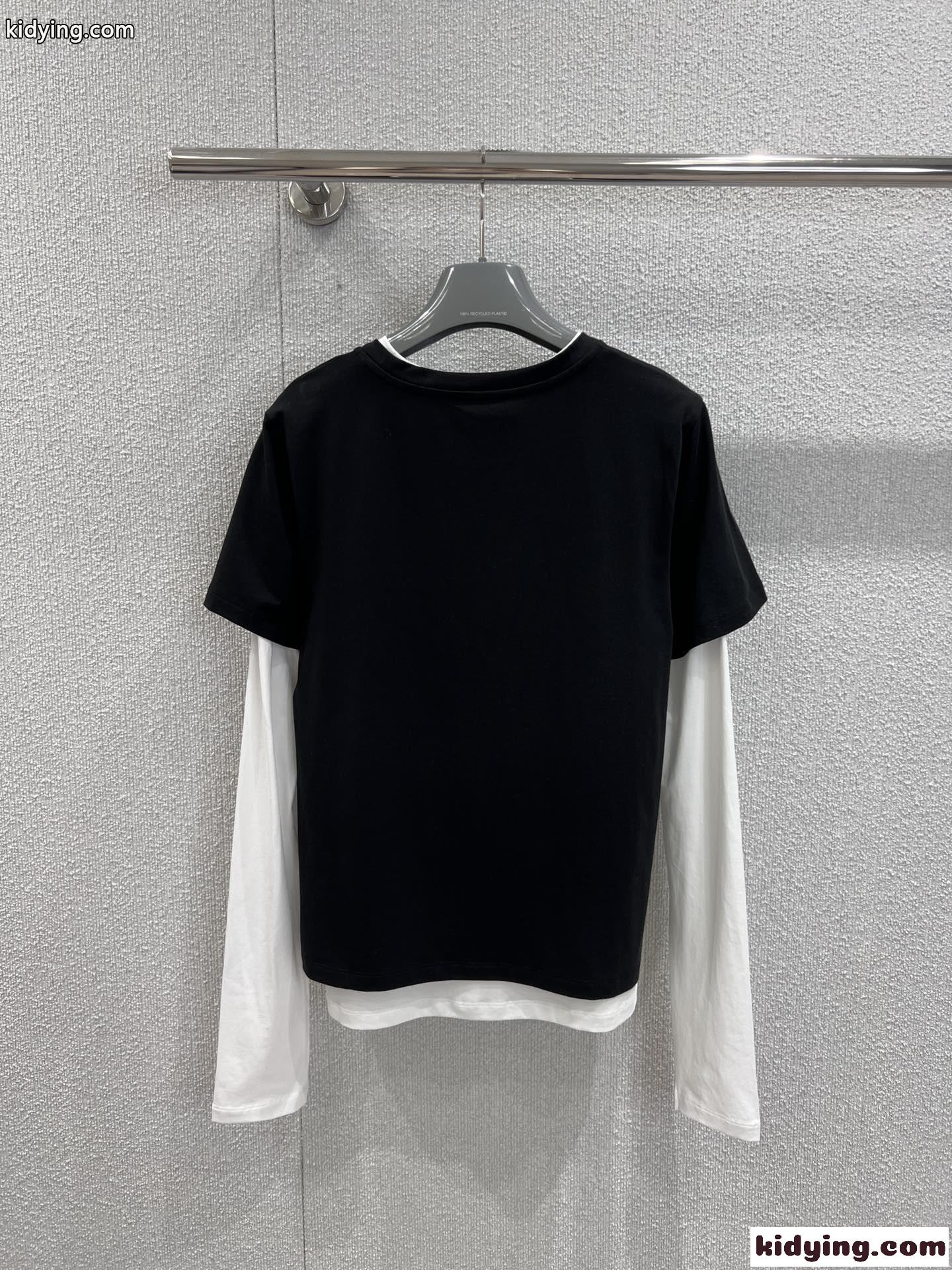お洒落 カジュアル 2点セットトップス プラダ Tシャツ 偽物 長袖Tシャツ 半袖Tシャツ-1