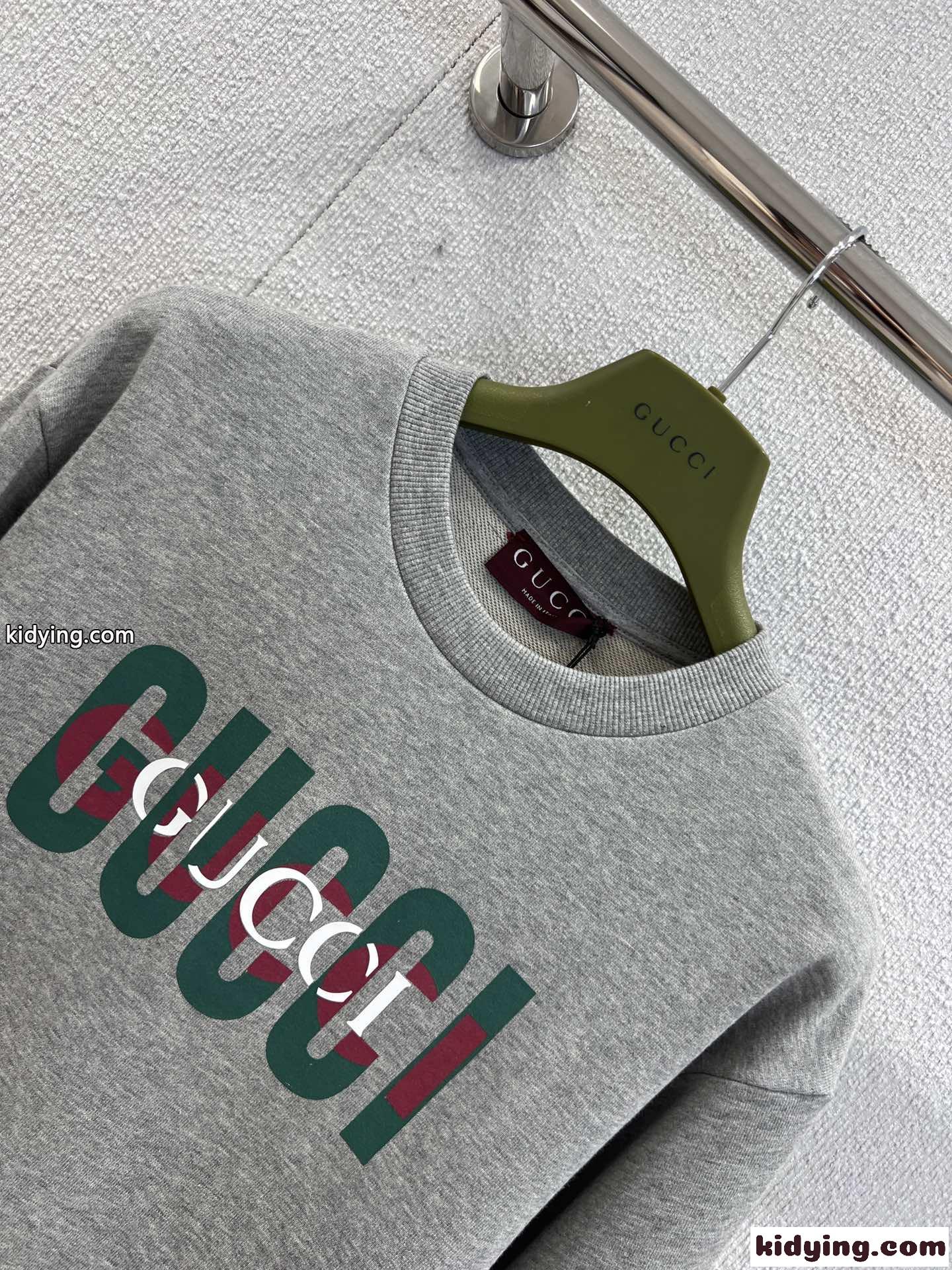 シンプル カジュアル ロゴ スウェットシャツ グッチ Tシャツ 偽物 コットン グレー-0