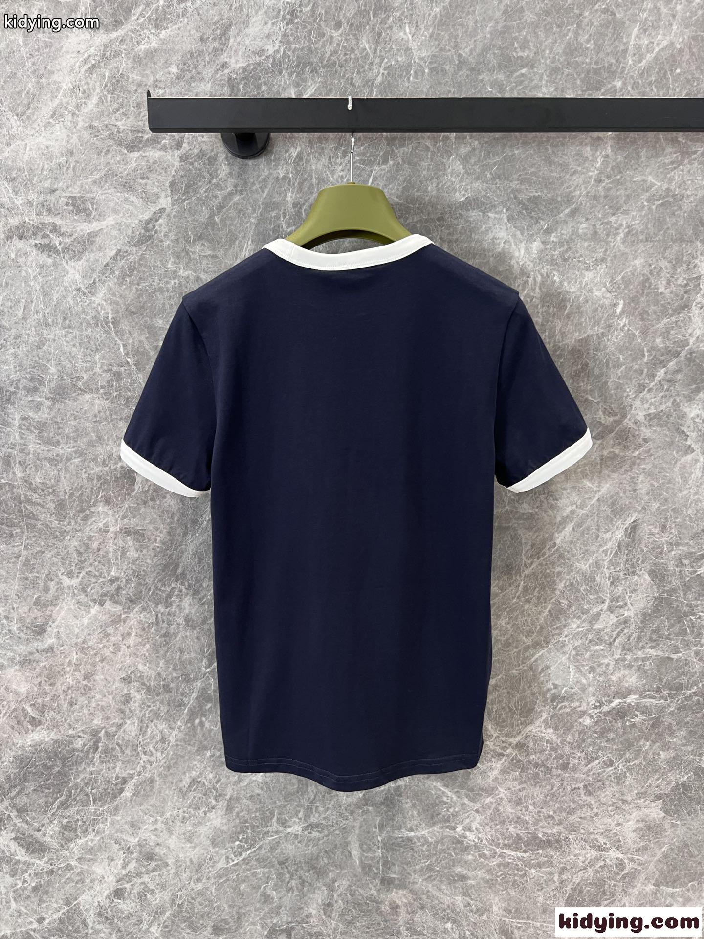 カジュアル 合わせやすい 半袖Tシャツ グッチ Tシャツ コピー トップス-1