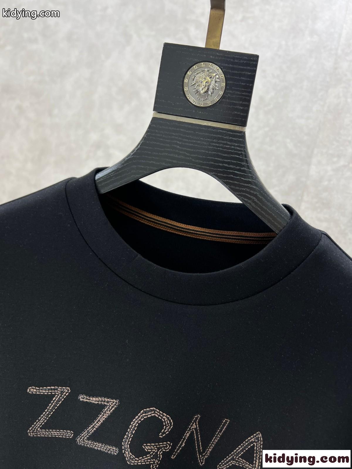 エルメネジルド・ゼニア Tシャツ コピー ベーシック ロゴ クルーネック スウェットシャツ ブラック-1