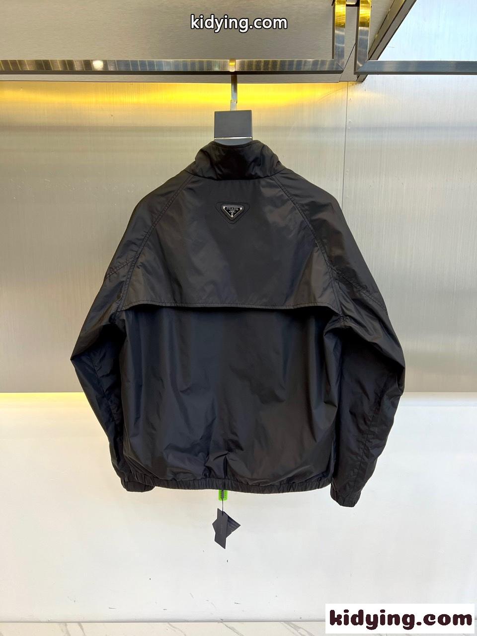 シンプル ナイロン ジップアップブルゾン プラダ ジャケット コピー ブラック-4