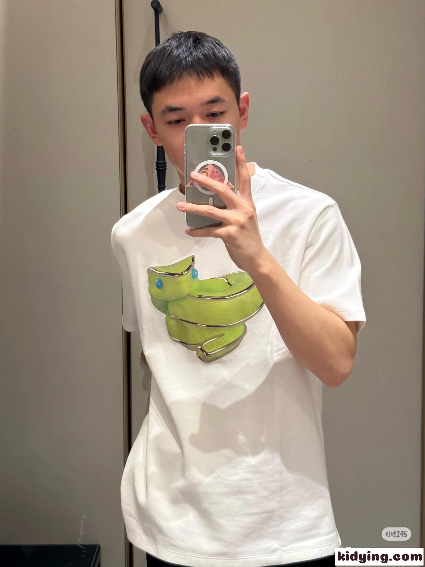 シンプル スネークプリント クルーネック半袖Tシャツ ロエベ Tシャツ コピー ホワイト-4