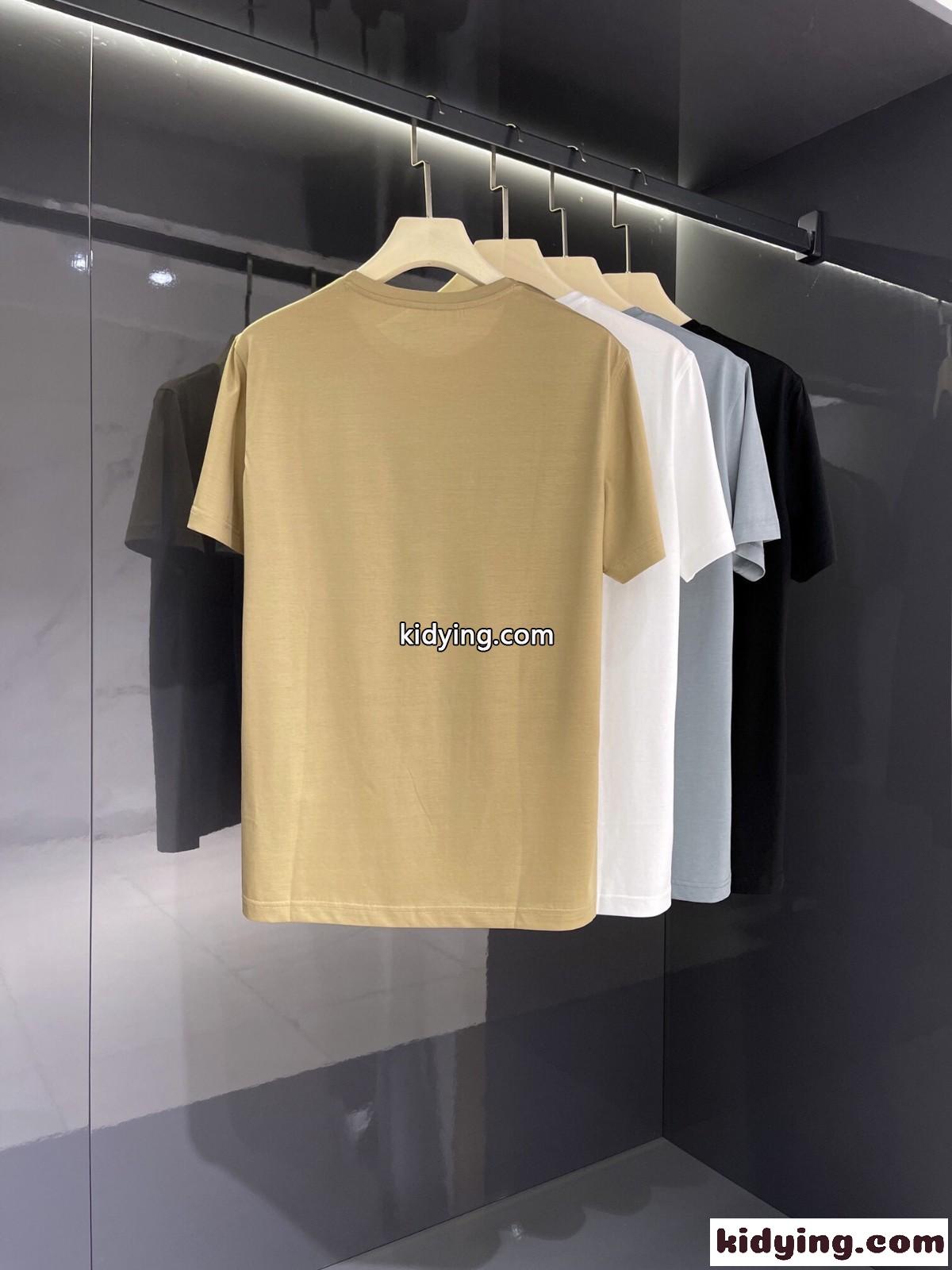 夏の定番 人気 コットン クルーネック プリントtシャツ プラダ 半袖tシャツ コピー 薄手 柔らかい 快適-5