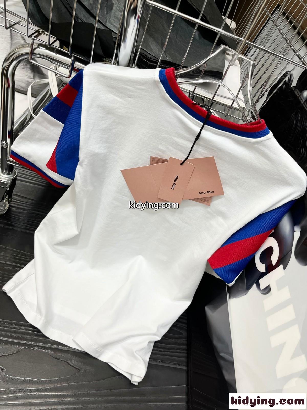 ミュウミュウ 半袖tシャツ コピー コットン 人気 新作 カジュアル ロゴ プリント クルーネック-1