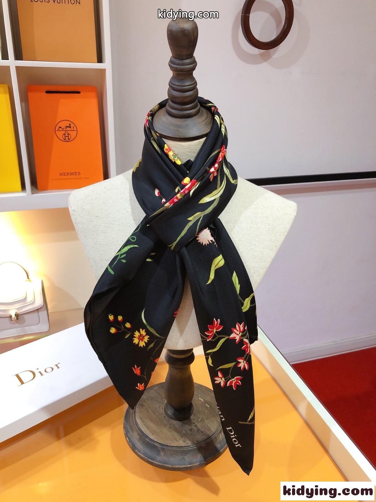 上品 DIOR PETITES FLEURS 90 スクエアスカーフ クリスチャン・ディオール スカーフ コピー レディース-3