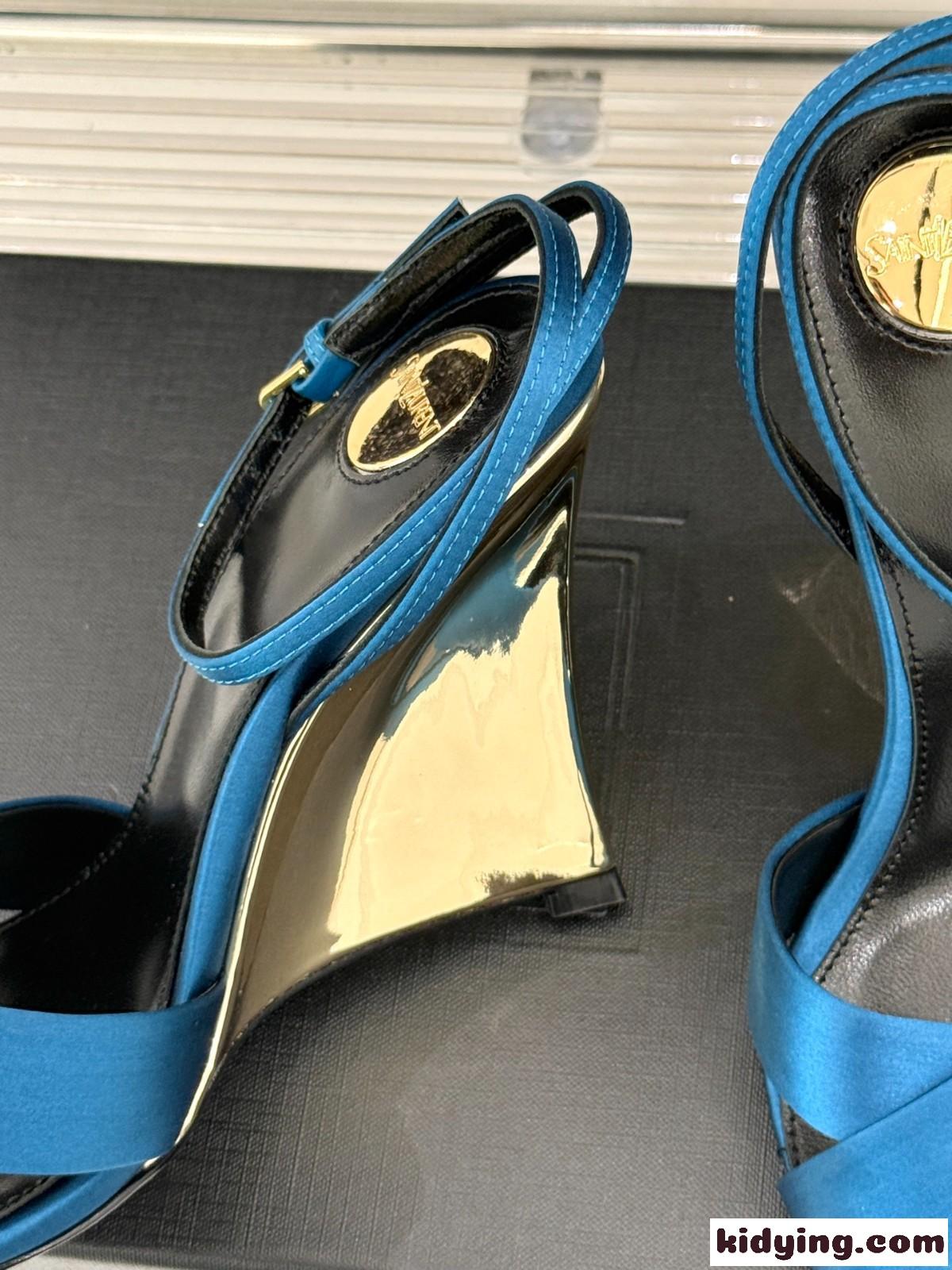 注目される N級品 リュシエンヌ ウェッジ イヴ・サンローラン サンダル スーパーコピー ブルー-1