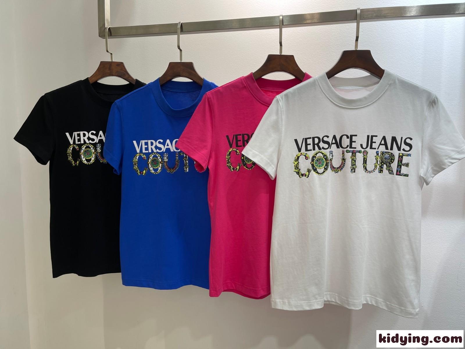 4色あり 合わせやすい プリント クルーネック ヴェルサーチェ 半袖Tシャツ コピー コットン 着心地いい トップス-1