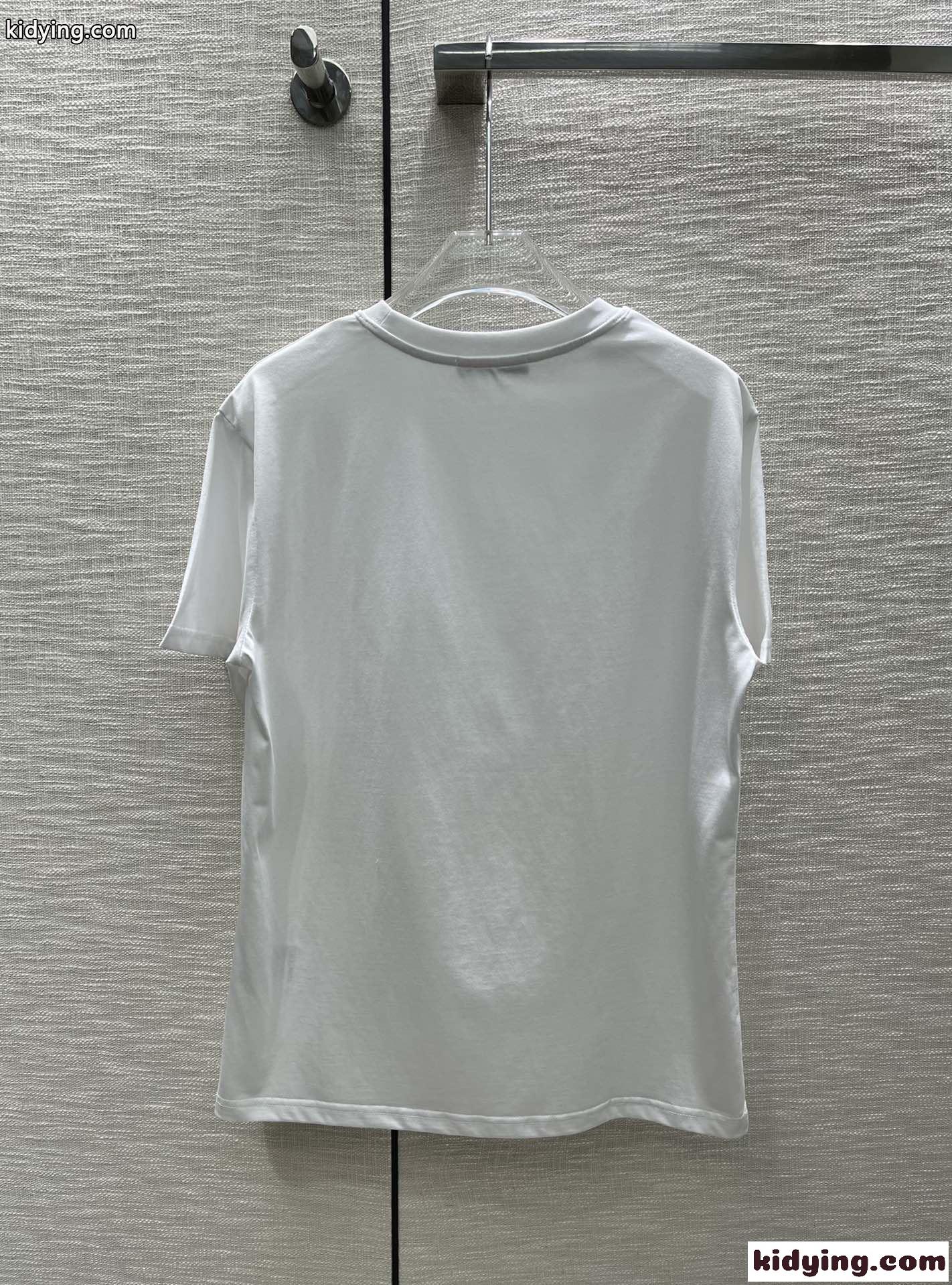 シンプル ゆったり カジュアル クルーネック プラダ Tシャツ コピー ロゴ 着痩せ 合わせやすい-2