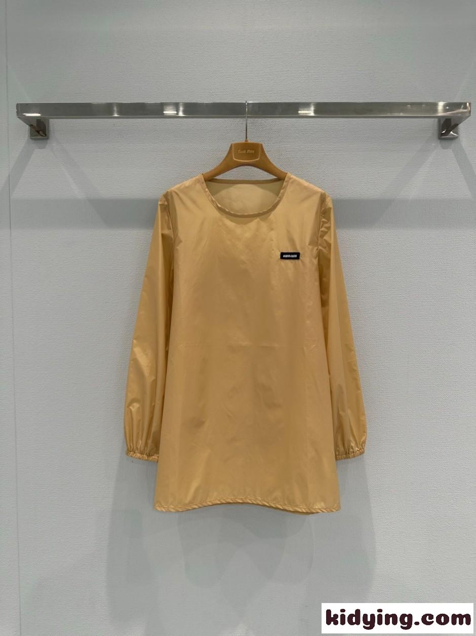 シンプル ナイロン チュニックトップス ミュウミュウ シャツ 偽物 カーキ-2