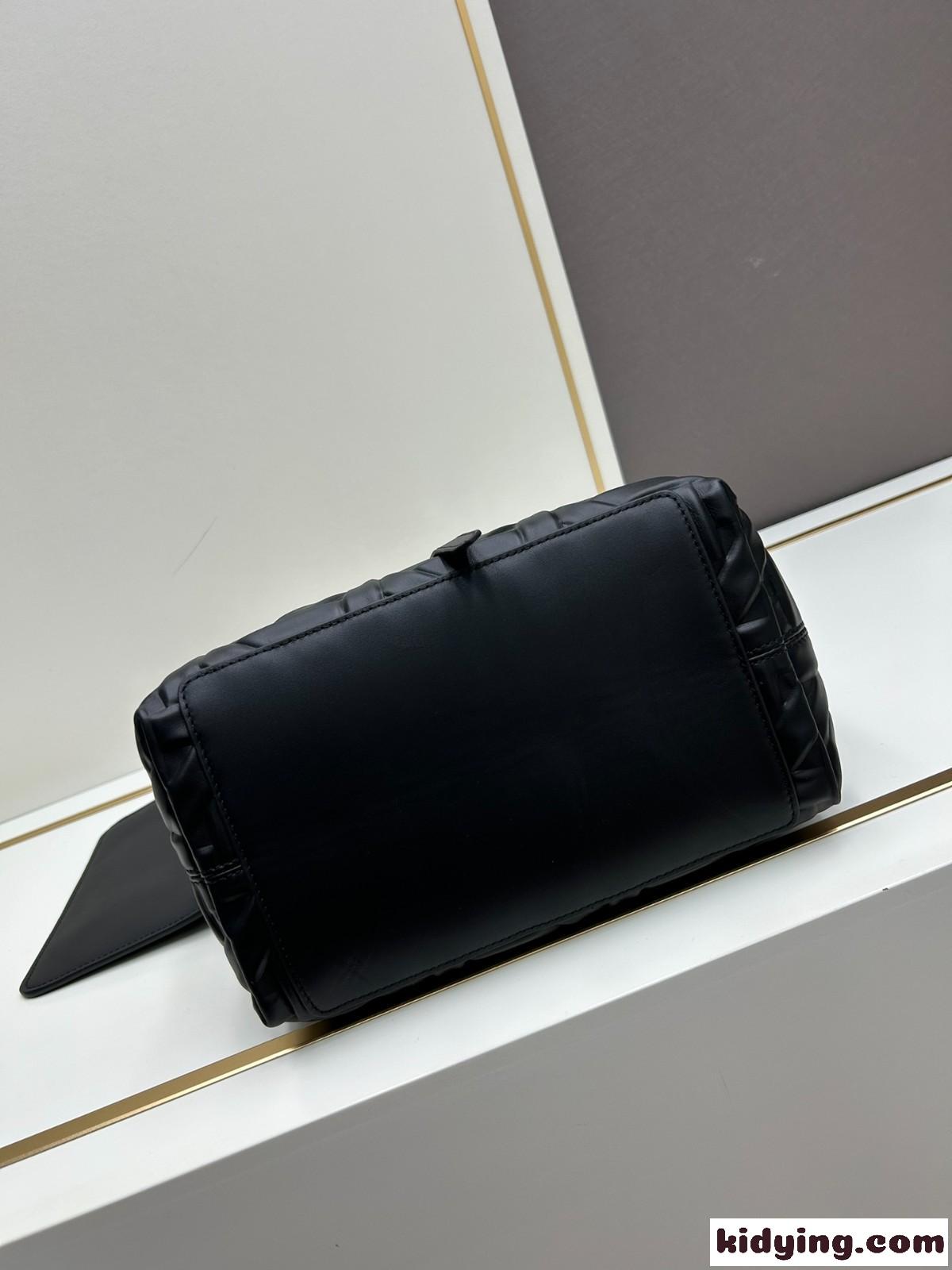 クリスチャン・ディオール バッグ コピー Dior Toujours バッグ スモール ブラック-1