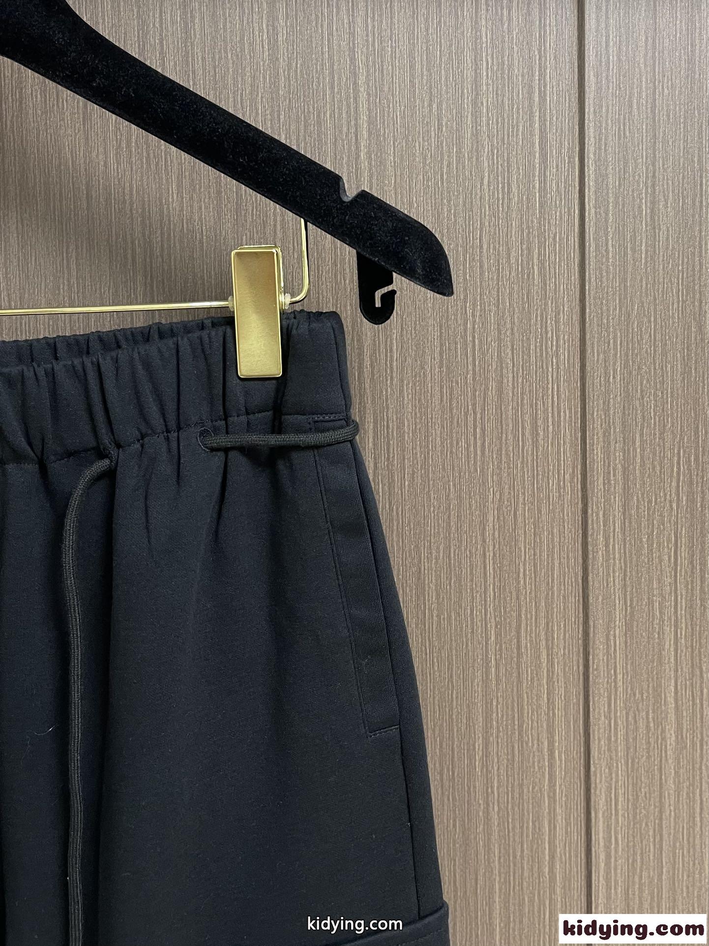 カジュアル おしゃれ カーゴパンツ トムブラウン パンツ スーパーコピー-4