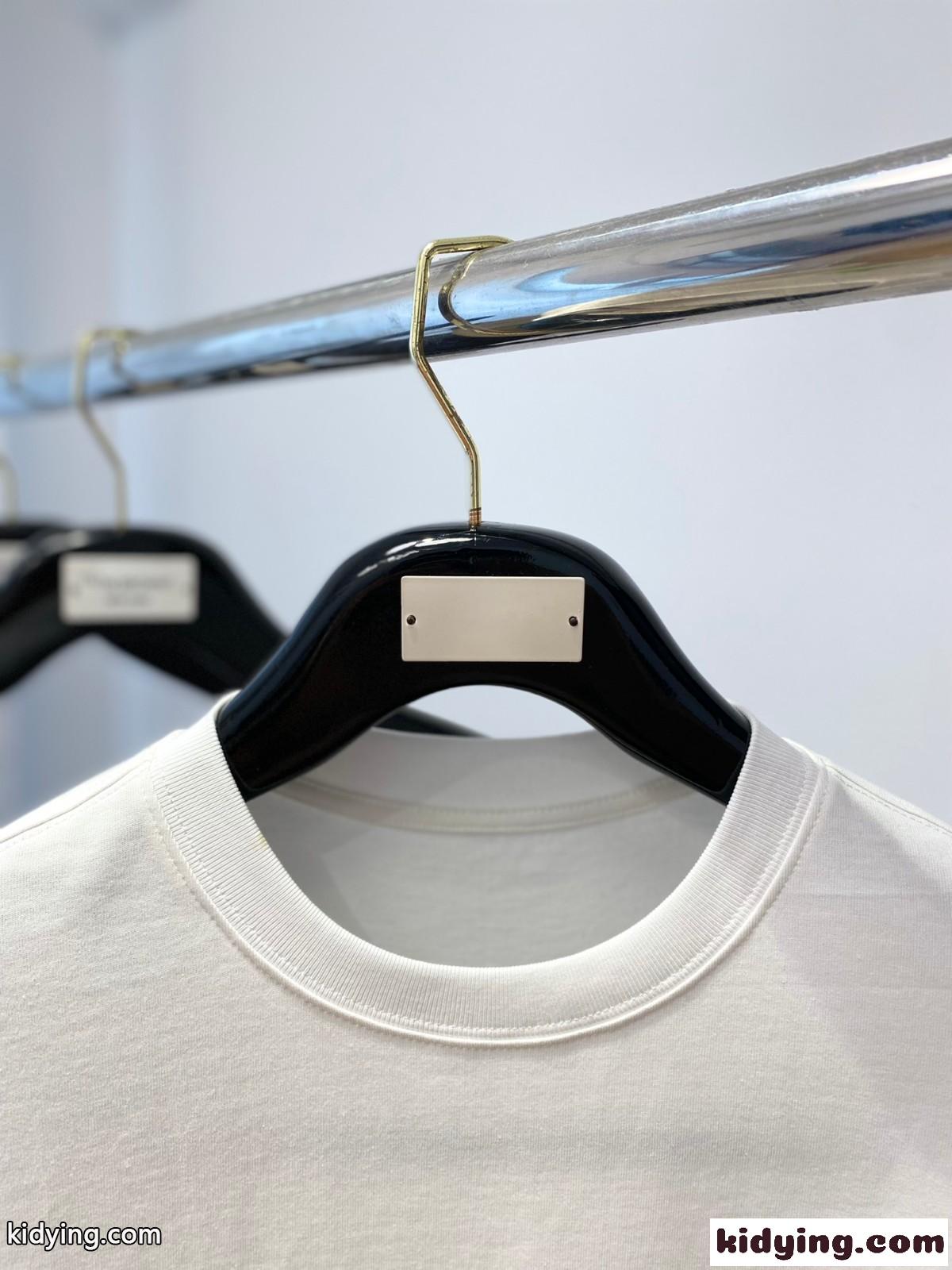 シンプル 着回し 着心地いい コットン 半袖Tシャツ クロムハーツ Tシャツ コピー メンズ-1