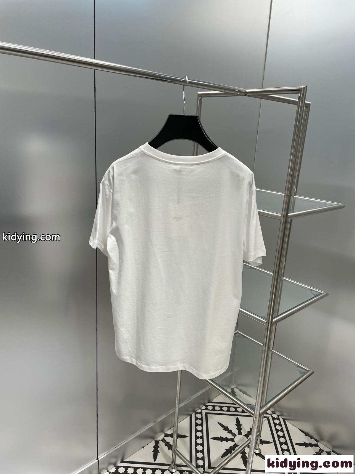 ベーシック 3色あり ロゴプリント クルーネック セリーヌ tシャツ コピー 定番 半袖 トップス-1