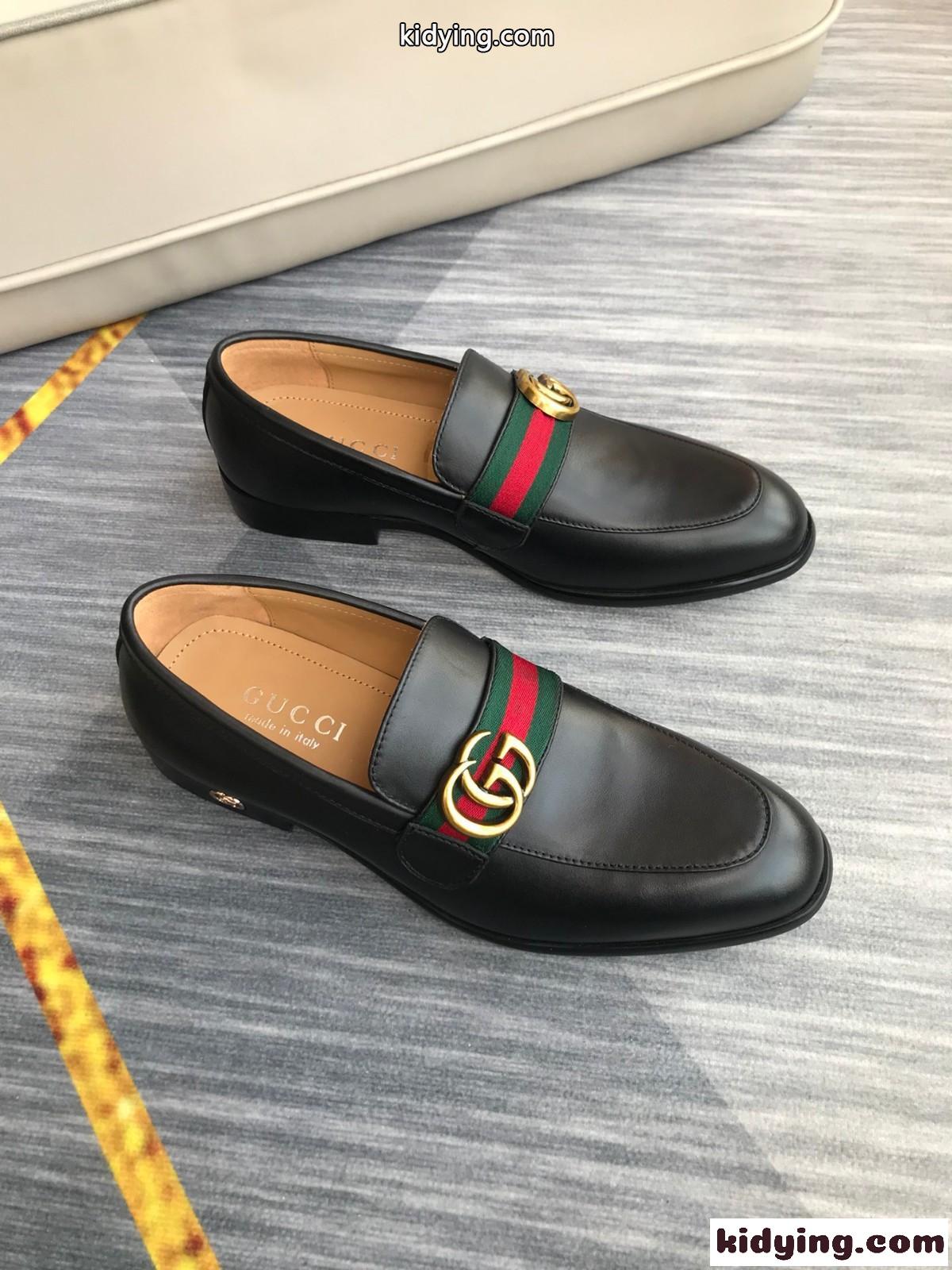 高級感 ロゴ 上品 ビジネスジューズ グッチ ローファー コピー メンズ 革靴 ドレスシューズ ブラック-0