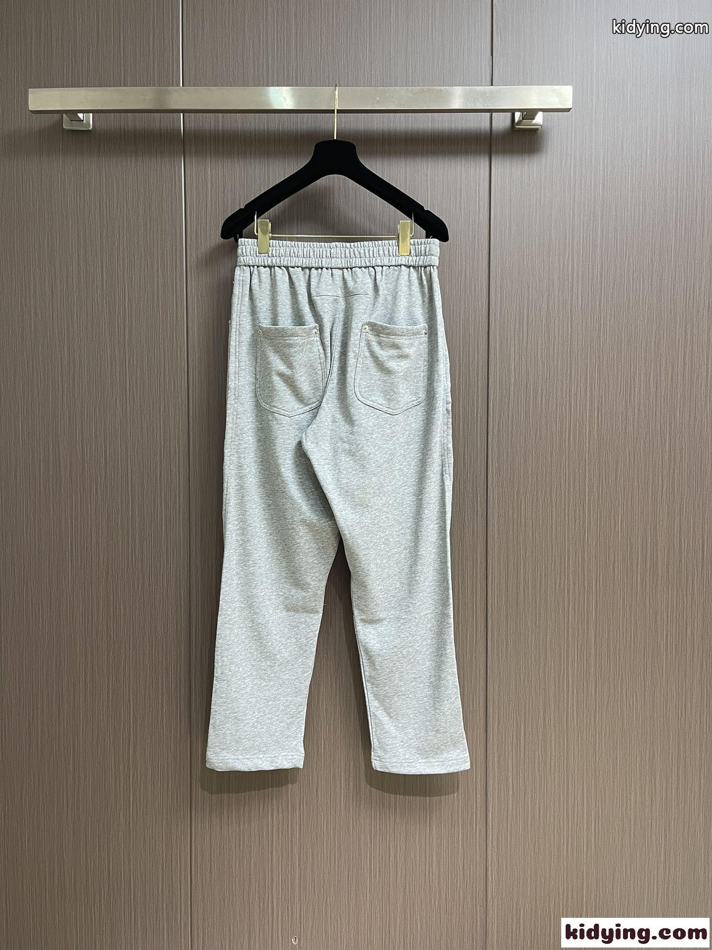 バレンシアガ パンツ コピー カジュアル 合わせやすい スウェットパンツ-0