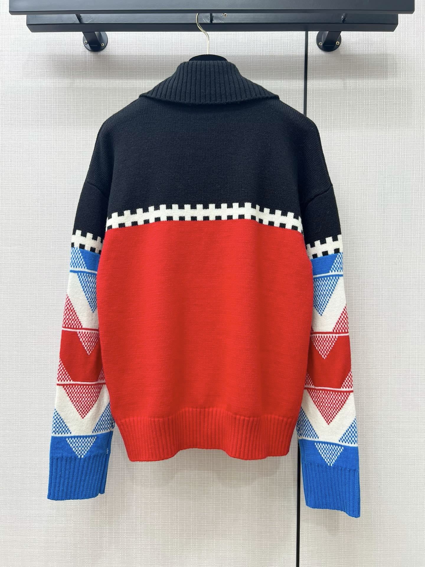 トリコロールニットハイネックプルオーバー ルイヴィトン セーター コピー ウール&カシミヤ-5
