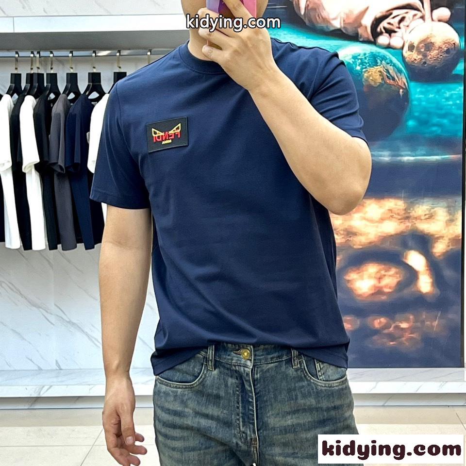 シンプル 合わせやすい 半袖Tシャツ フェンディ Tシャツ コピー クルーネック ネイビー-1