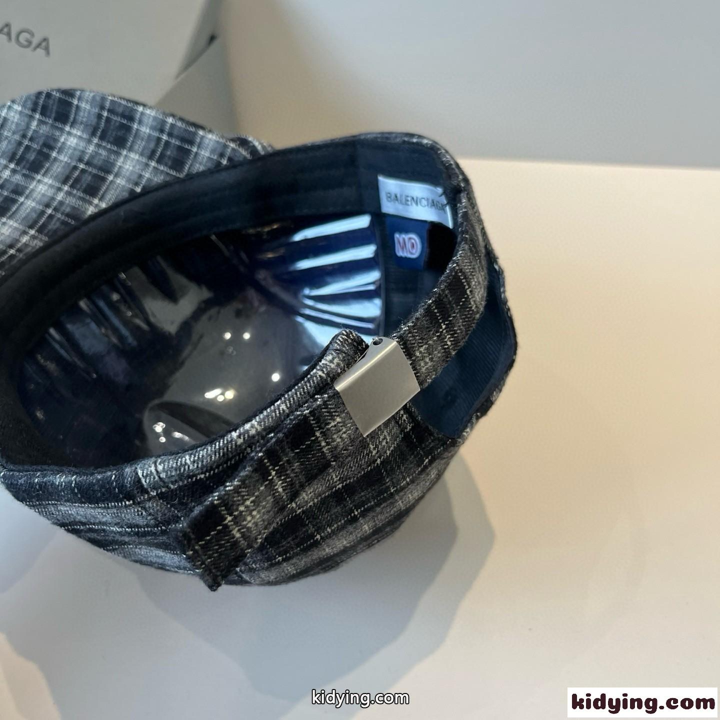 クラシック チェック柄 ベースボールキャップ バレンシアガ キャップ 偽物-3