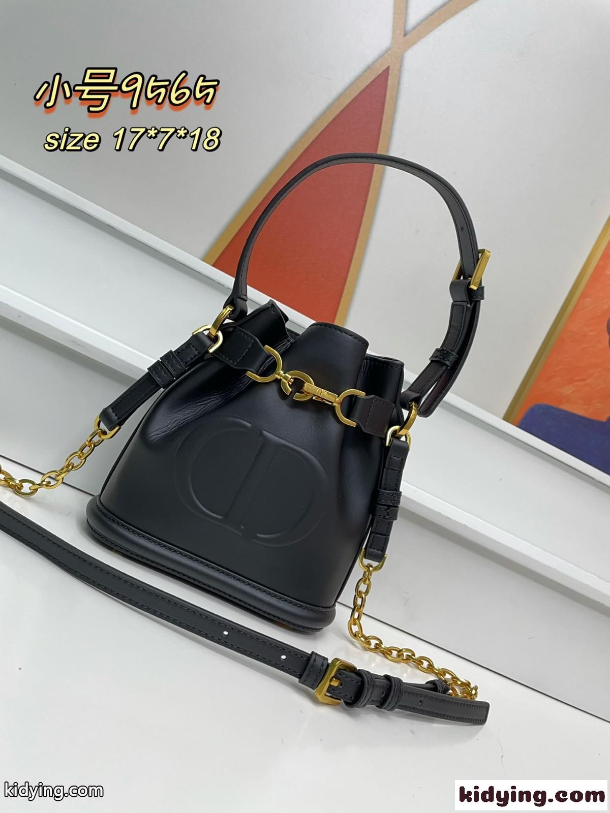 スモール CDエンボス CEST DIOR バッグ クリスチャン・ディオール バッグ コピー ブラック-1