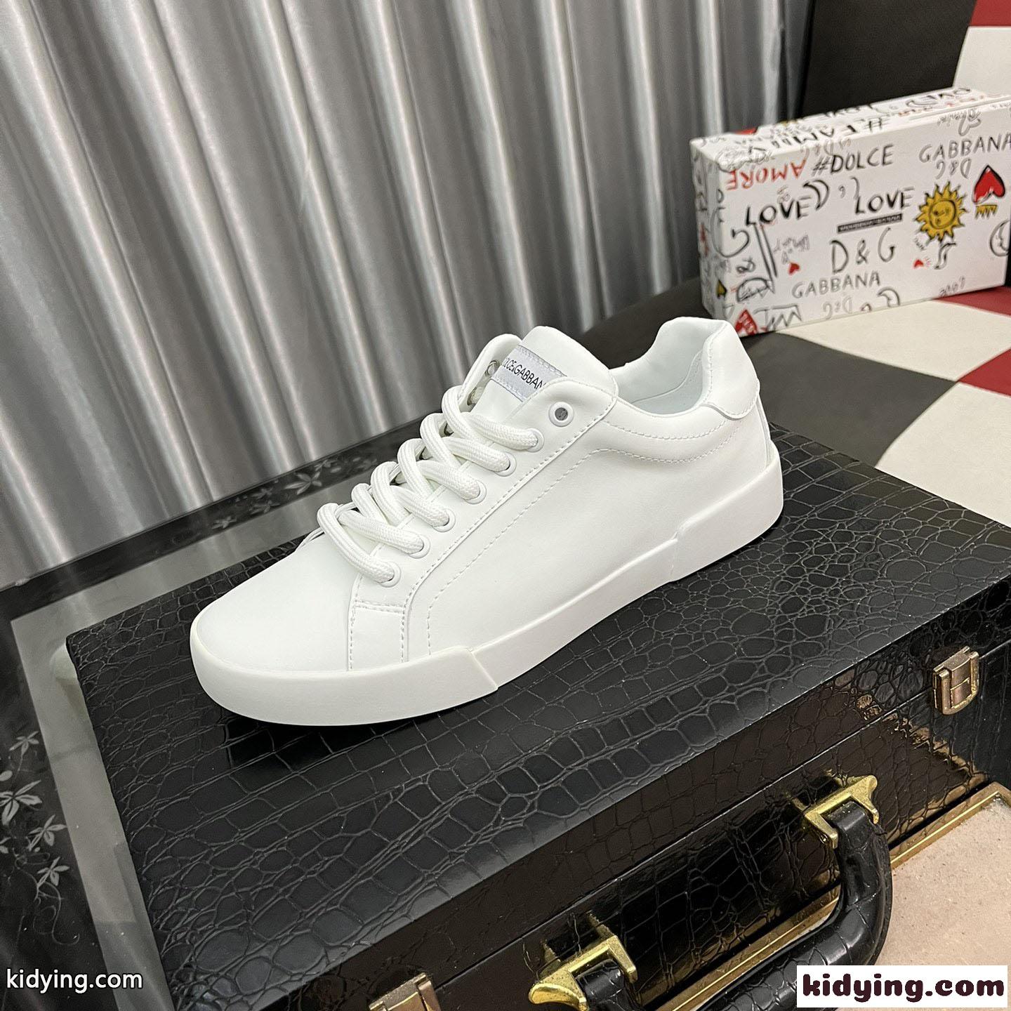 シンプル 合わせやすい レースアップ メンズシューズ ドルチェ&ガッバーナ スニーカー コピー-0