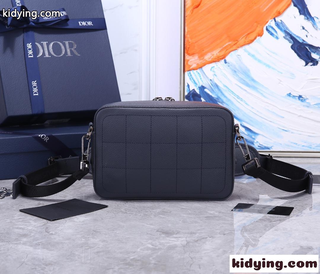 新作 DIOR SAFARI メッセンジャーバッグ 収納力抜群 デイリー クリスチャン・ディオール バッグ コピー 斜め掛け ショルダーバッグ-1