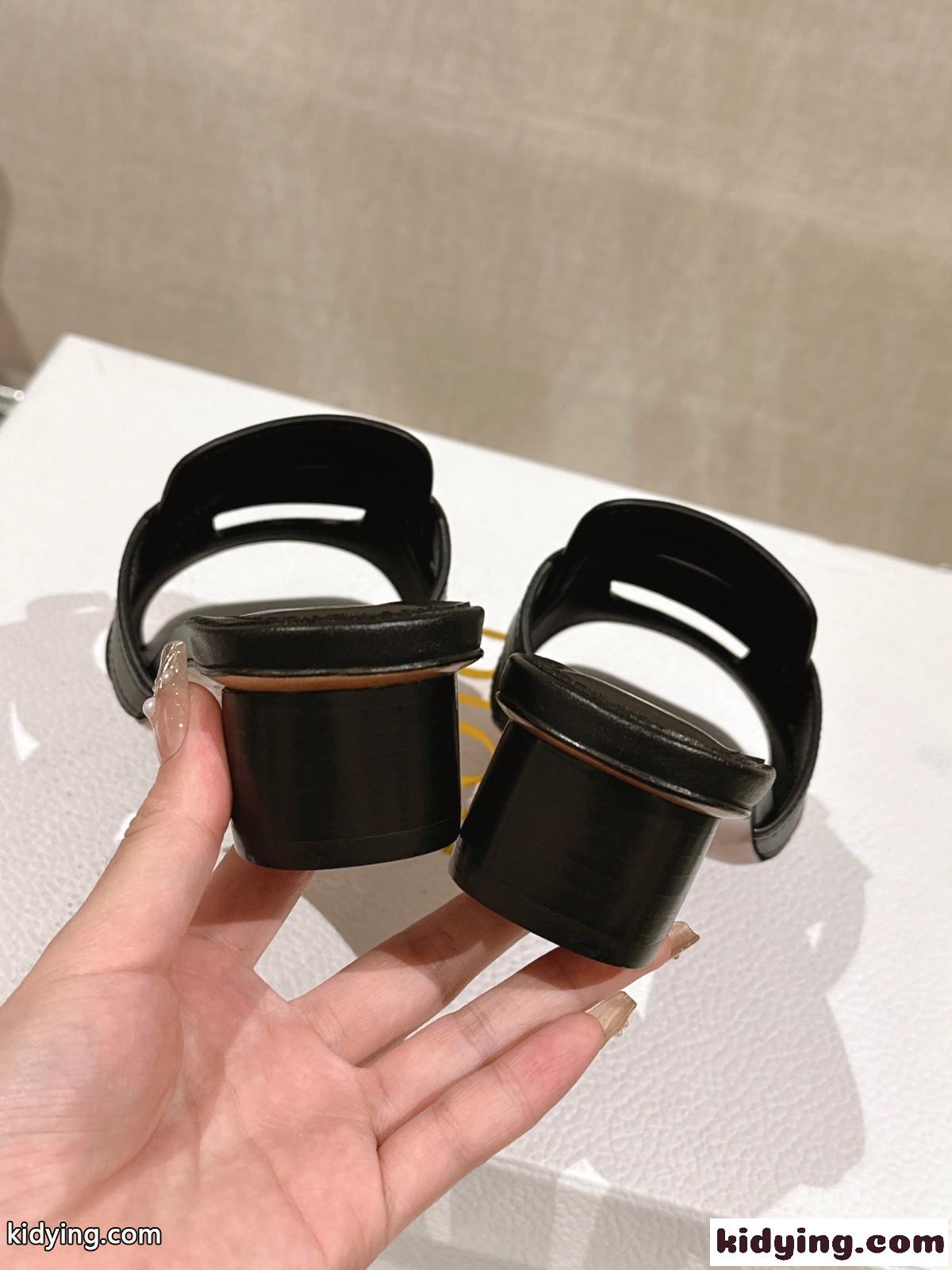 Dior Or 30 Montaigne ヒールスライド クリスチャン・ディオール サンダル コピー ブラック-0