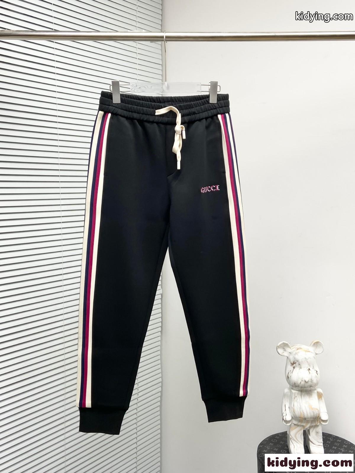 グッチ パンツ コピー カジュアル ロゴ入り メンズ スウェットパンツ ブラック-1