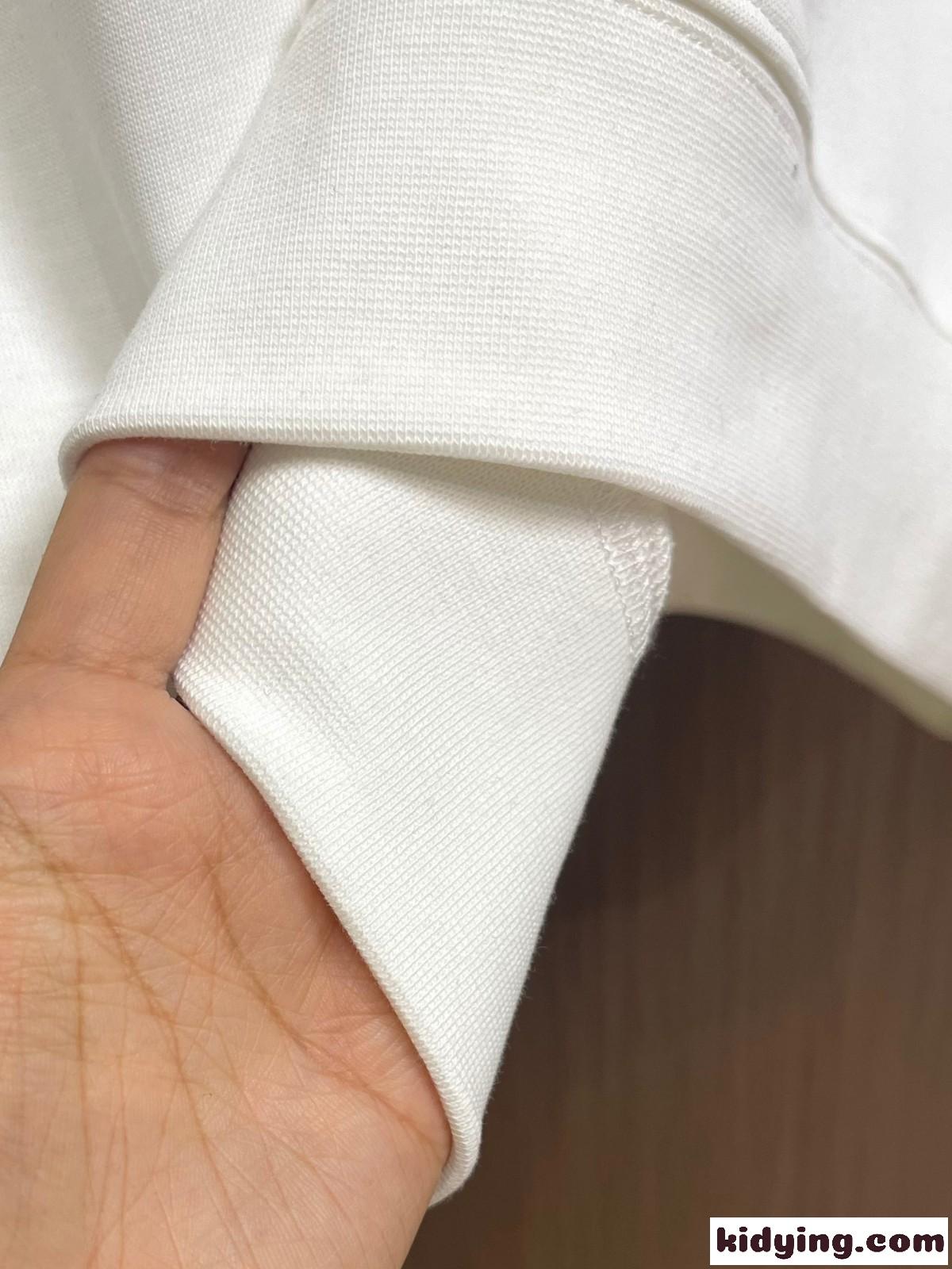 人気 メドゥーサ ロゴ スウェットシャツ ヴェルサーチェ Tシャツ コピー クルーネック-3