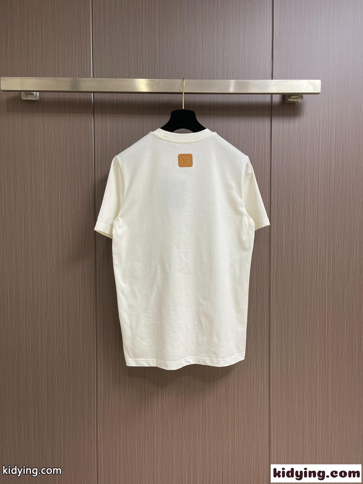 VVN パッチ ショートスリーブコットンクルーネック ルイ・ヴィトン Tシャツ コピー ホワイト-1