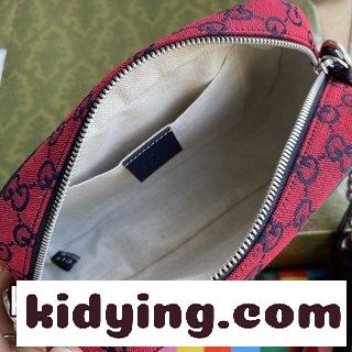 ッチの古典的なトートバッグはまた古典を創造し Gucci Toteを新しい配色で再演出し グッチ バッグ アウトレット コピー-1