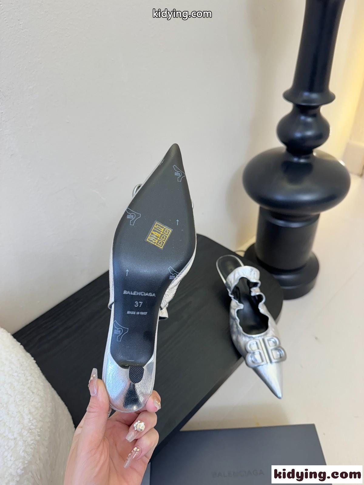 エレガント Monaco スリングバック パンプス バレンシアガ パンプス スーパーコピー シルバー-4