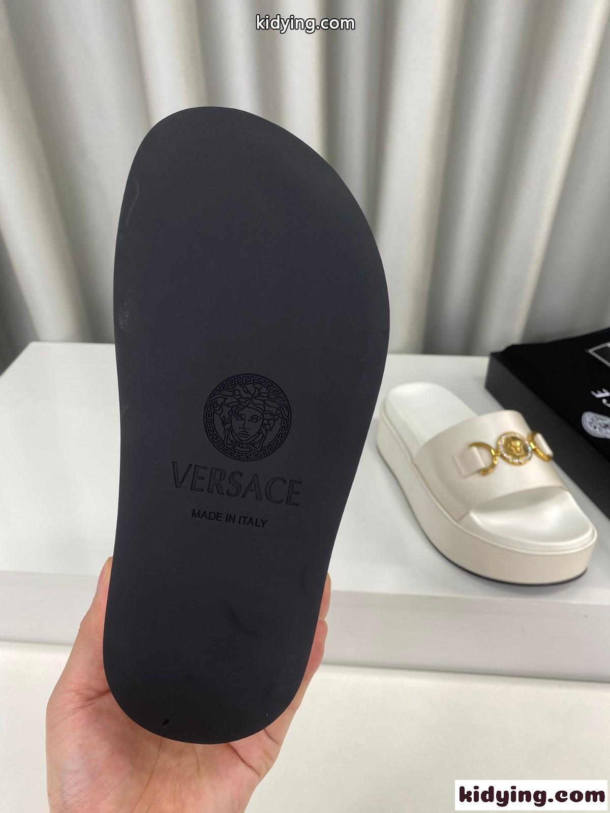 メデューサ プラットフォームサンダル 厚底 ヴェルサーチェ サンダル コピー ホワイト-3