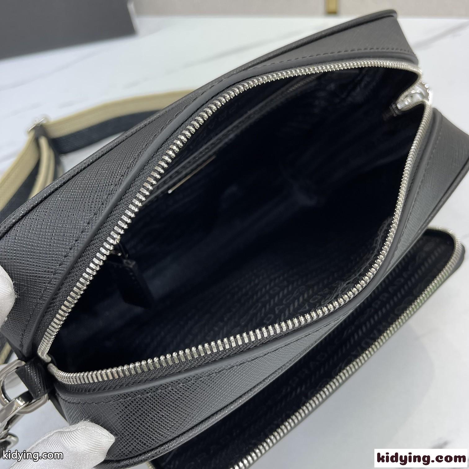 プラダ バッグ コピー 上品 ファッション メンズ ショルダーバッグ ブラック-3