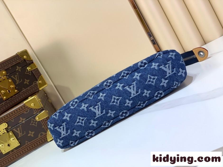 フラワー刺繍 ソフトトラベルポーチ ルイ・ヴィトン バッグ スーパーコピー M27559-3
