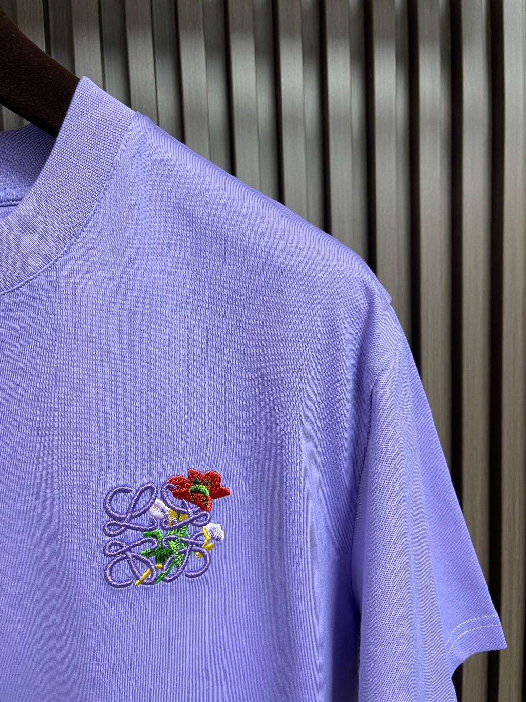シンプル アナグラム刺繍 クルーネック ロエベ Tシャツ 偽物 コットン パープル-2