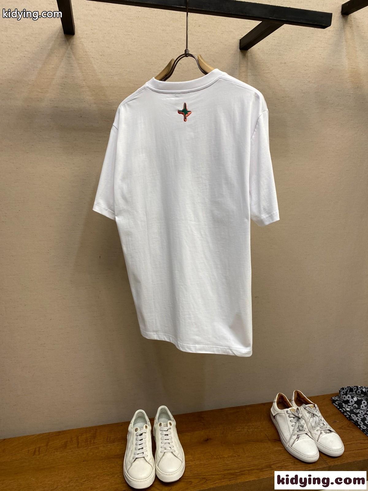 DIOR AND LEWIS HAMILTON Tシャツ クリスチャン・ディオール Tシャツ コピー ホワイト-1